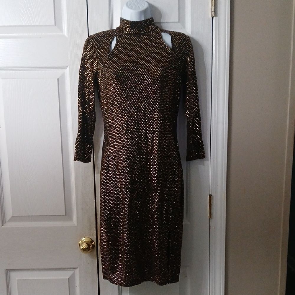 Alexa B Nites Elegant Black and Gold Sequin cutout Dress Sz 6 NWOT